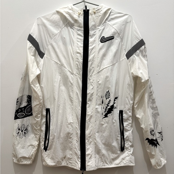Nike running jacket - Picture 1 of 11